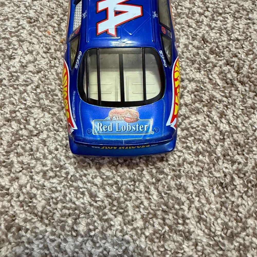 Nascar Hot Wheels Kyle petty 1997 Blue and White Racing Pontiac Car